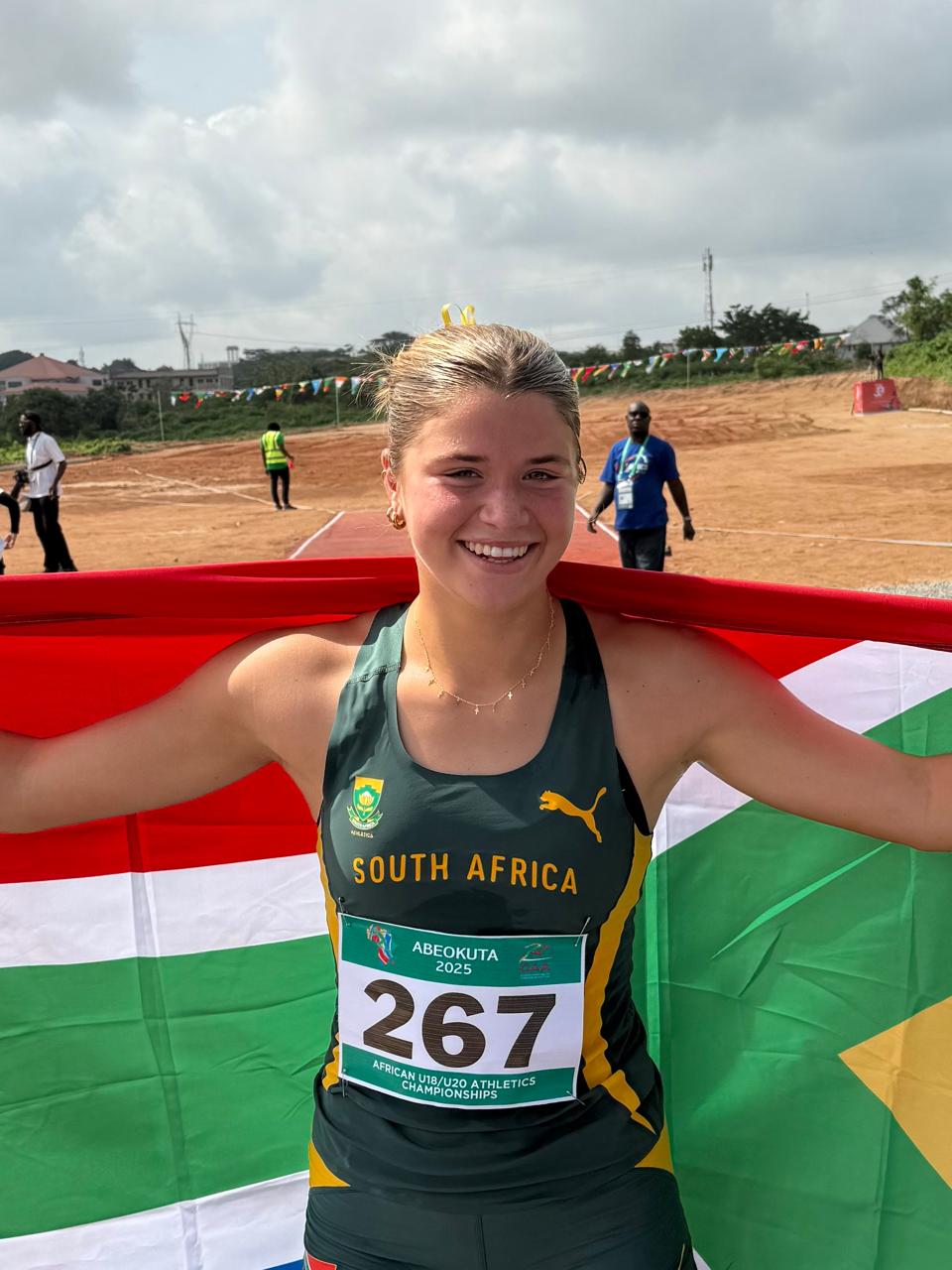Nicola bronze in u/18 javelin.